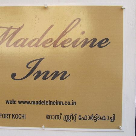 Madeleine Inn Kochi Exterior photo
